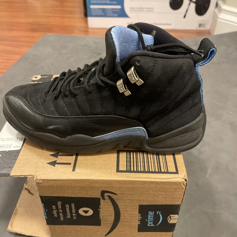Nike Air Jordan 12 Retro Nubuck 2009 Size 8 Authentic Vintage UNC OG AJ NO‎ BOX - Picture 2 of 13